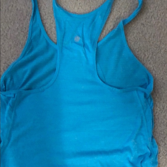 Lululemon tank, size 6 - Picture 2 of 2